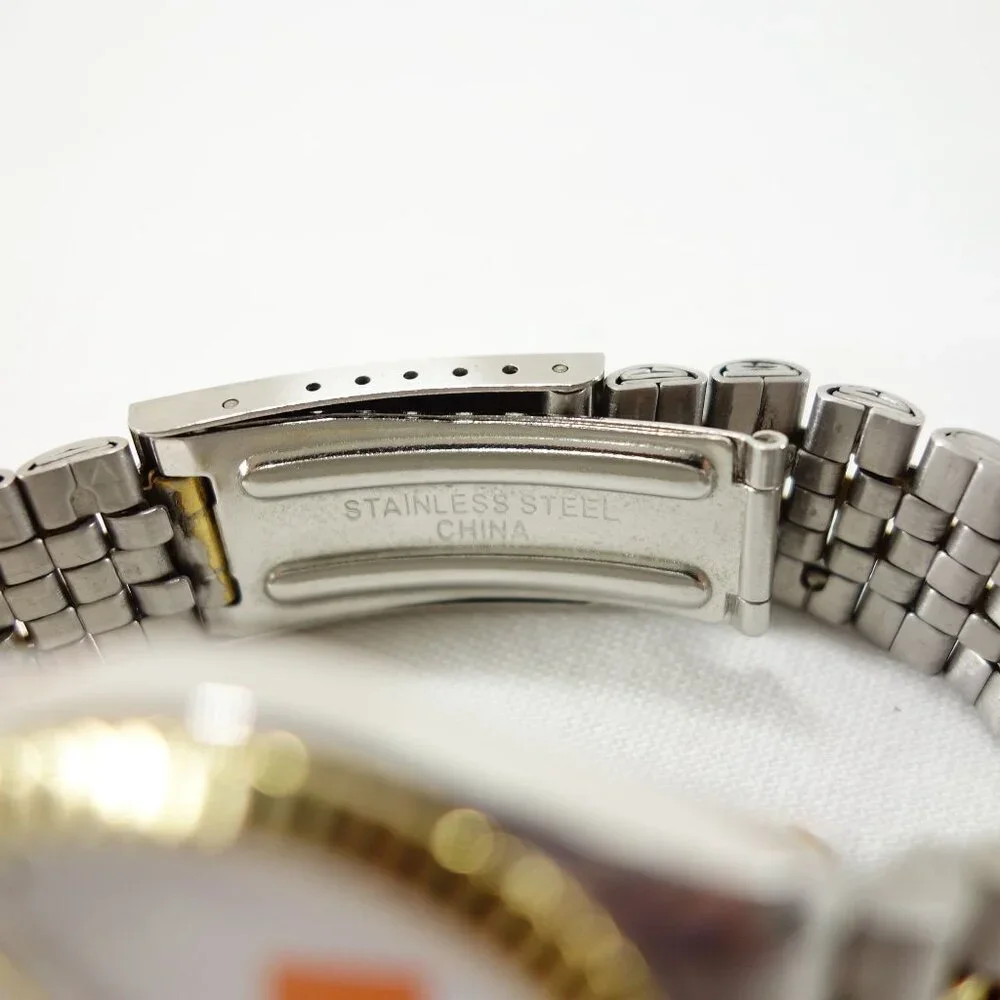 University Of Tennessee UT Vols Men's Quartz Watch Orange Leather‎ Snap Bracelet